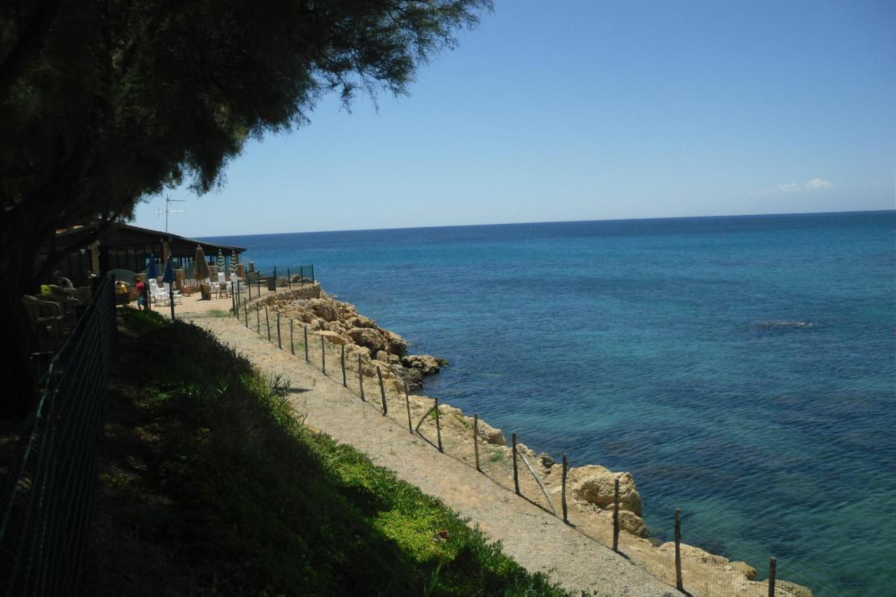 Residence La Darsena Isola Di Capo Rizzuto Esterno foto