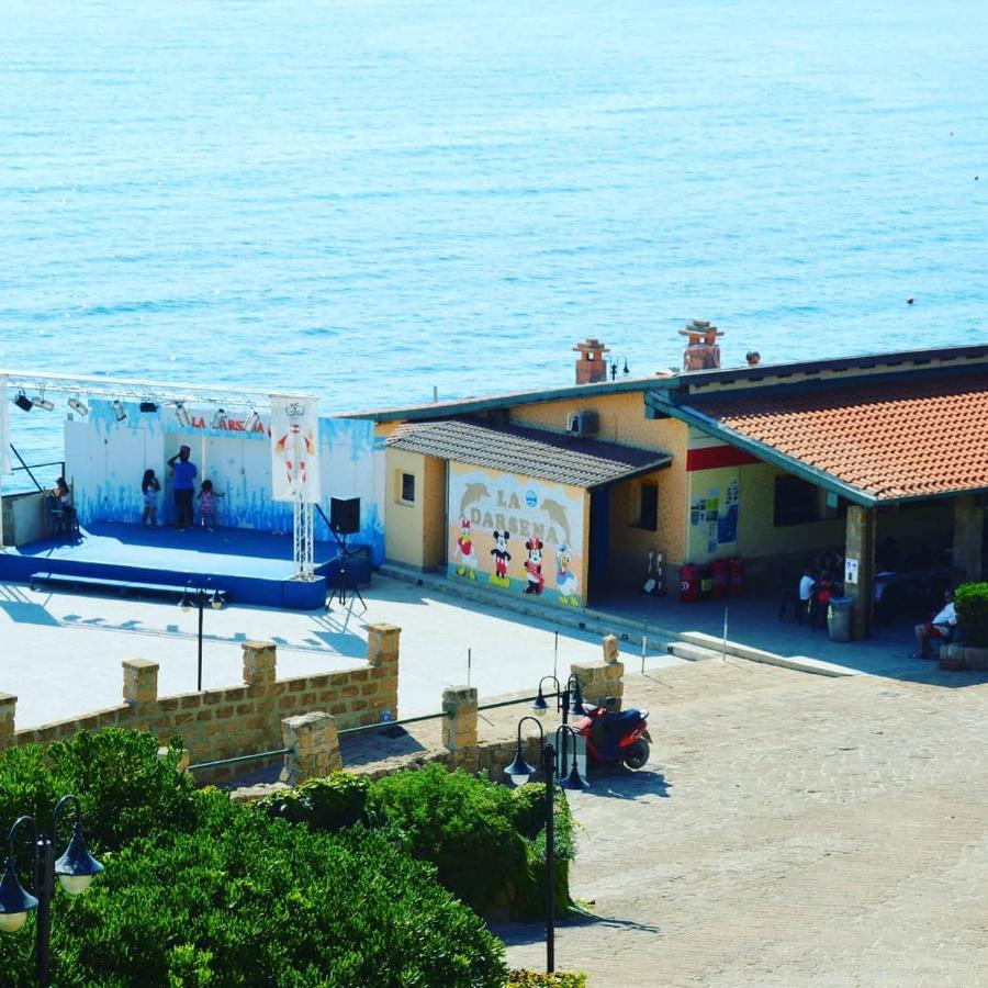 Residence La Darsena Isola Di Capo Rizzuto Esterno foto