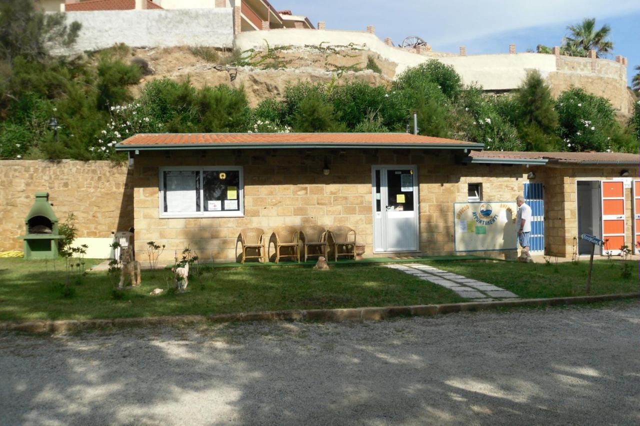 Residence La Darsena Isola Di Capo Rizzuto Esterno foto